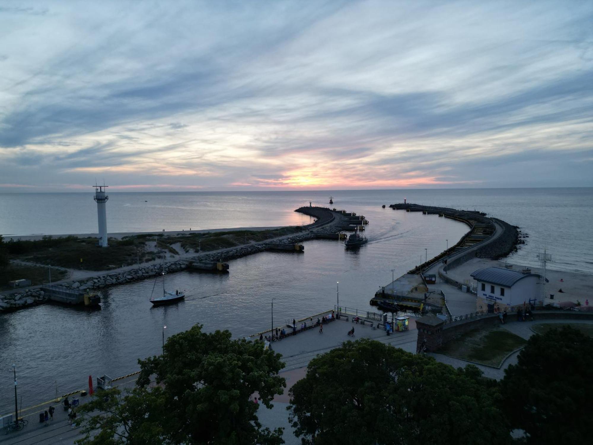 Salt Island Apartament Kolobrzegアパートメント エクステリア 写真